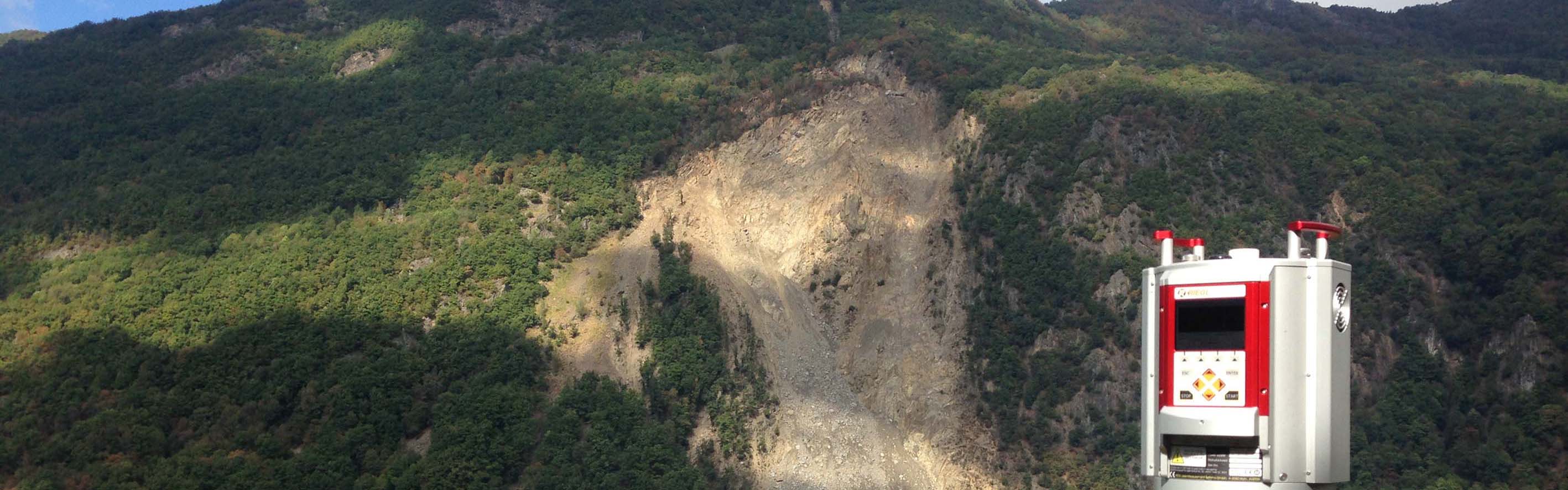 Séchilienne landslide: topographic monitoring with a long-range terrestrial laser scanner