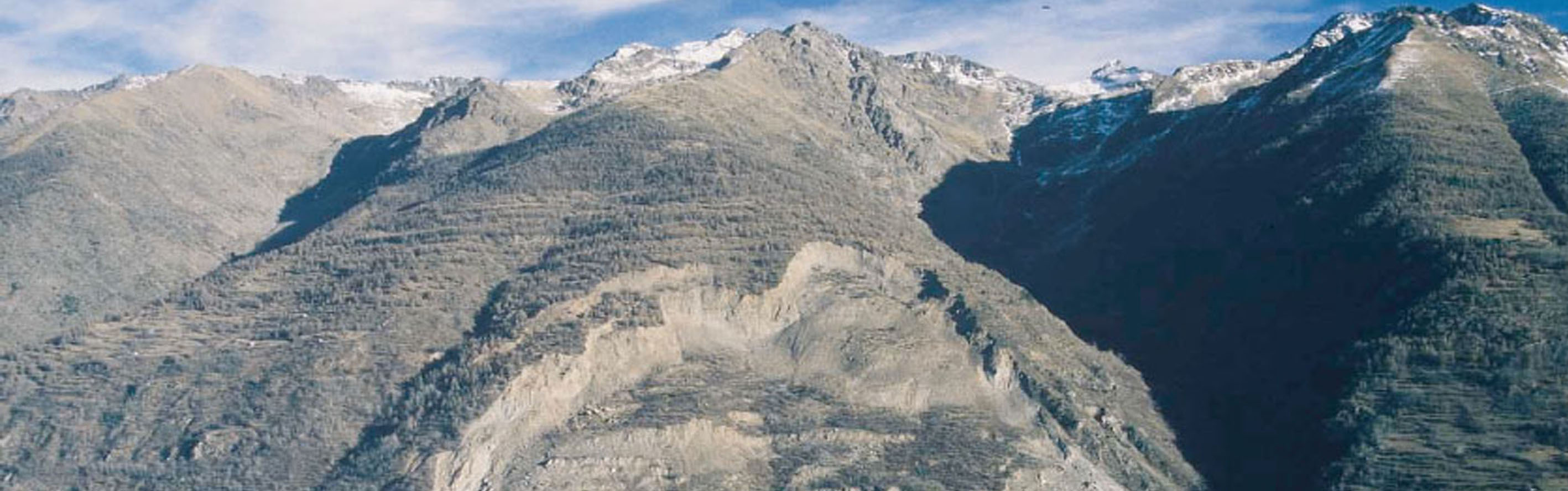 La Clapîère landslide: view of the unstable slope in 2003